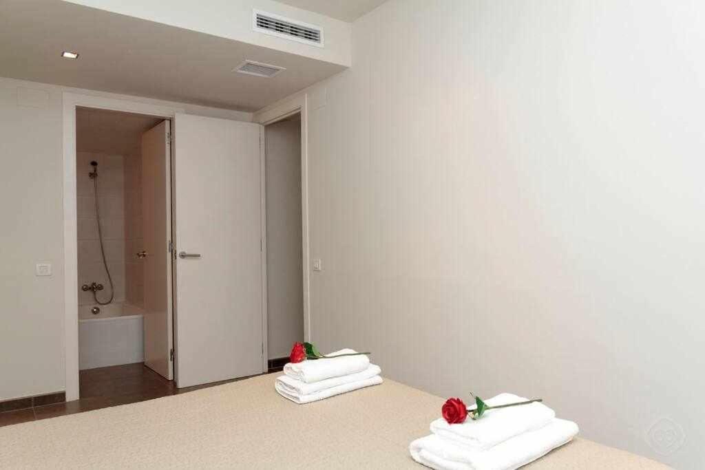 Port VI Apart Centrico Ideal Familias 22 برشلونة المظهر الخارجي الصورة